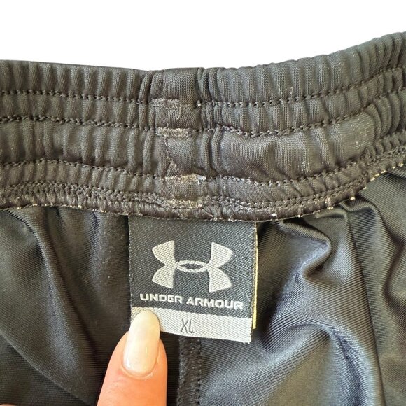 Under Armour Swim Trunks Shorts Mens XL Hybrid Stretch Black Red - Picture 7 of 8